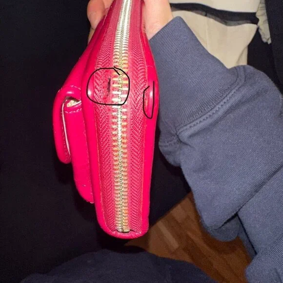 Authentic Coach Fuschia Pink Zippy Patent Leather Wallet Wristlet Cardholder - Picture 8 of 8